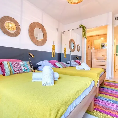 Nice With Private Garden, Pool & Parking *