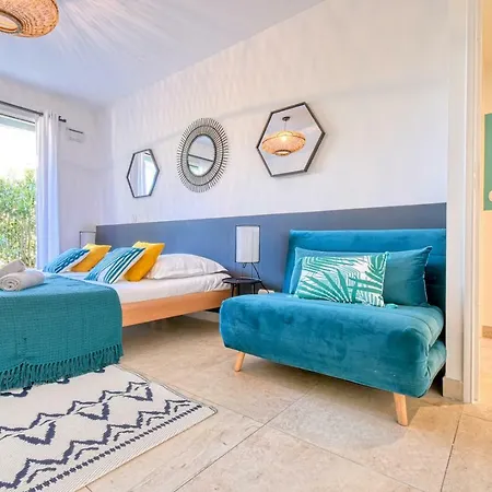 Nice With Private Garden, Pool & Parking アパート カンヌ
